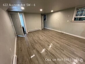 Building Photo - 622 Allison Ave SW