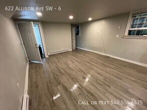 Building Photo - 622 Allison Ave SW