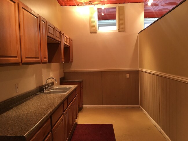 Photo - 1580 Electric Ave