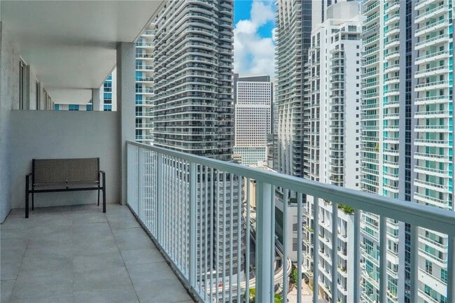 Building Photo - 1250 S Miami Ave