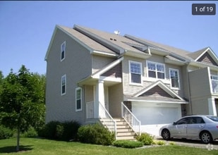 Building Photo - 16720 50th Ct N