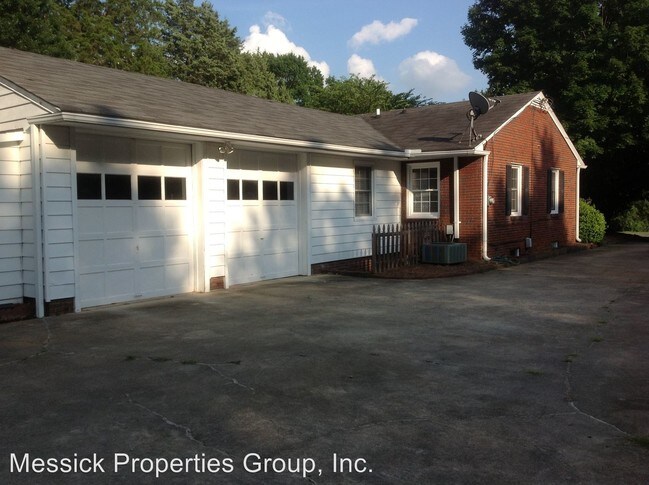 Foto del edificio - 4 br, 3 bath House - 941 Marguerite Drive