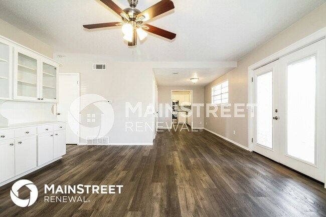 Building Photo - 3709 Chetwood Dr