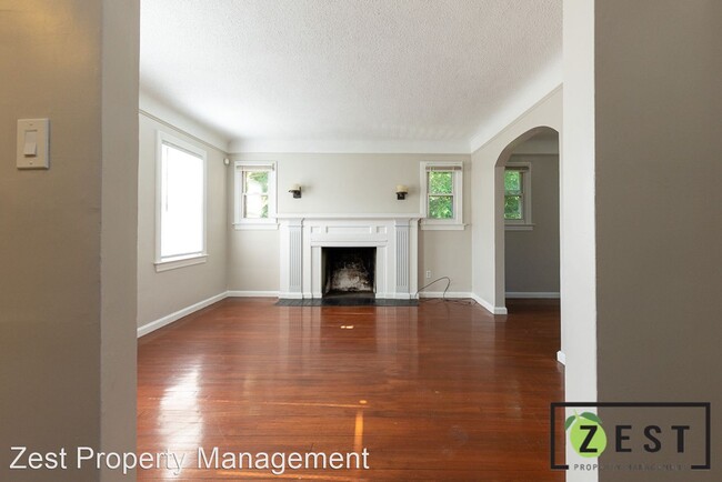 Building Photo - 3 br, 1.5 bath House - 19133 Ohio Street