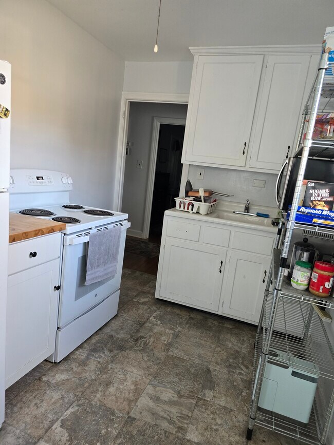 Foto del edificio - 160 Morton Ave