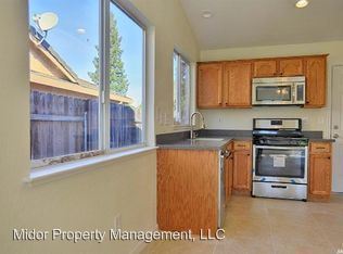 Building Photo - 8950 Harvest Hill Way
