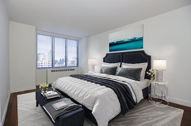 Building Photo - No Fee Flex 4 in Luxury Building