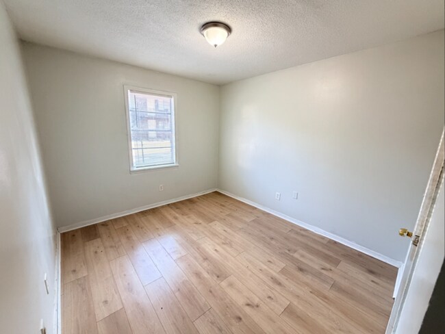 Foto del edificio - 928 53rd St N