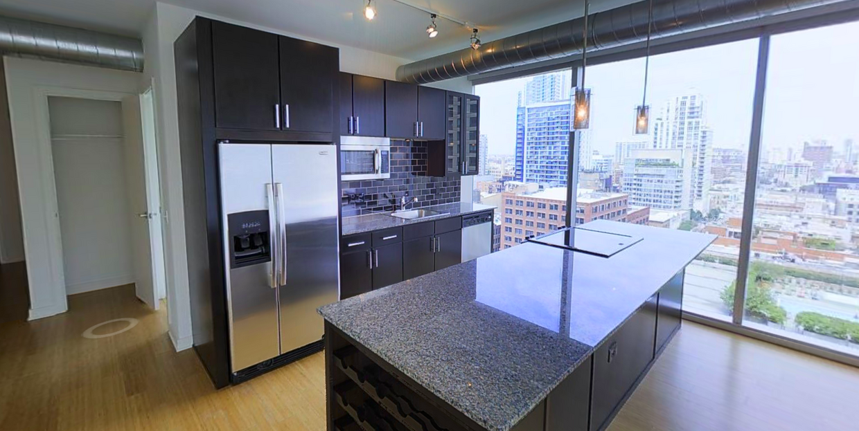 Primary Photo - 149 W Kinzie St