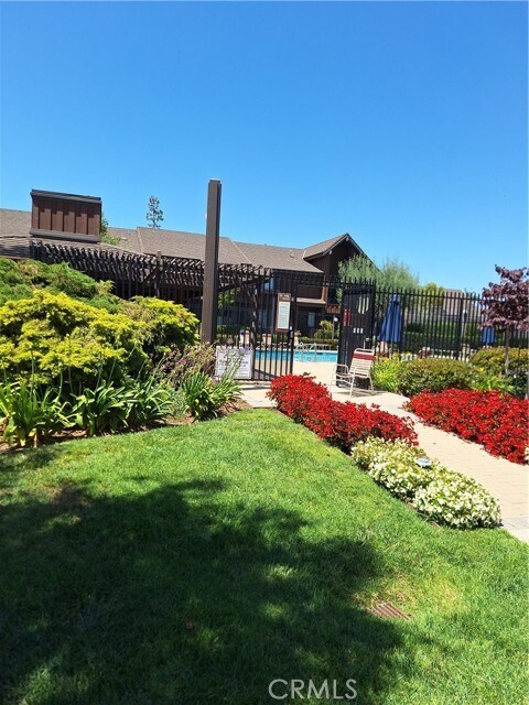 Building Photo - 2074 Mt Shasta Dr