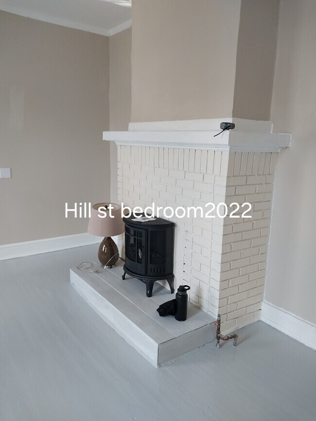 Bedroom - 489 Hill St SE
