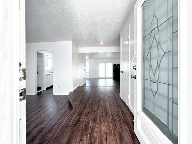 Foto del edificio - 9270 Theysen Dr