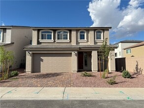 Building Photo - 7516 Castlegreen Ave