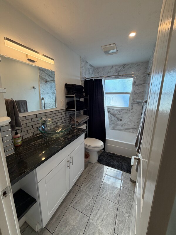 Foto del edificio - 2011 W Bedford St