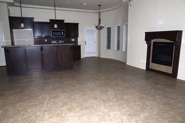 Building Photo - 14688 Spanish Point Dr