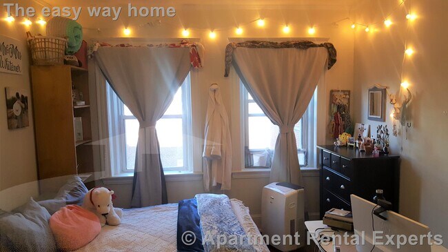 Foto del edificio - 163 Summer St