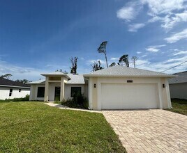 Building Photo - 16475 Hillsborough Blvd