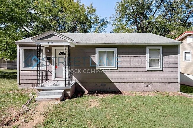 Building Photo - 6712 3rd Ave S