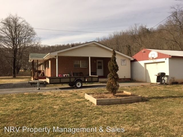 Foto del edificio - 3702 Kirk Hollow Rd