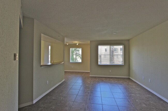Building Photo - 11017 Legacy Ln