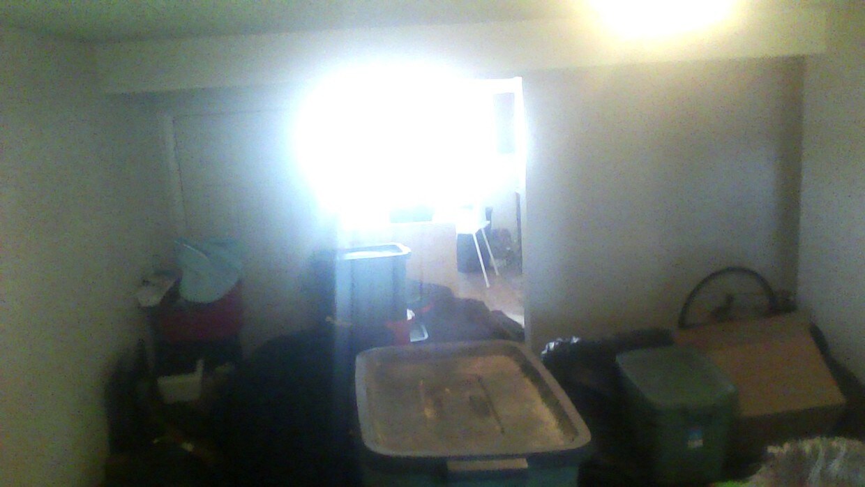 living room - 111 S 1000 E St