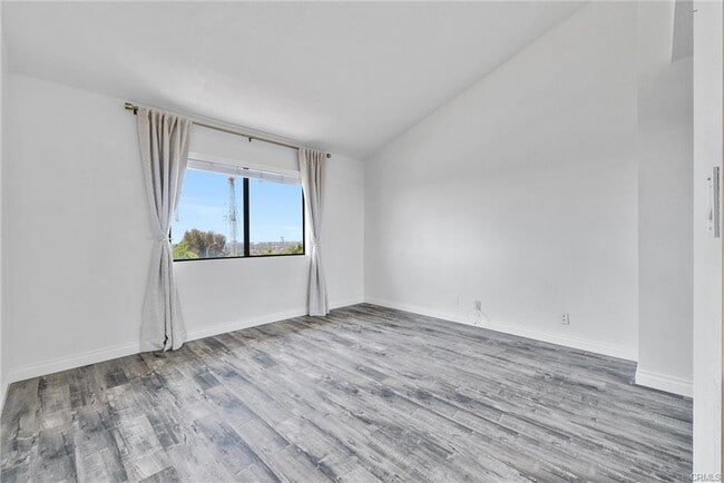 Foto del edificio - 2215 Molino Ave