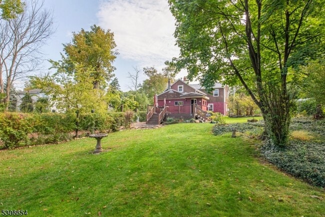 Building Photo - 43 Pine Brook Rd