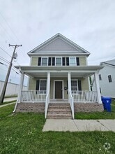 Building Photo - 1729 Todd St