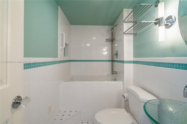 Foto del edificio - 3031 N Ocean Blvd