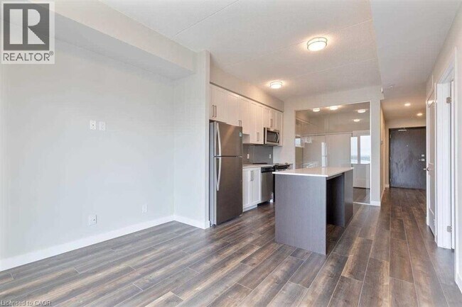 Photo du bâtiment - 15 Queen St S