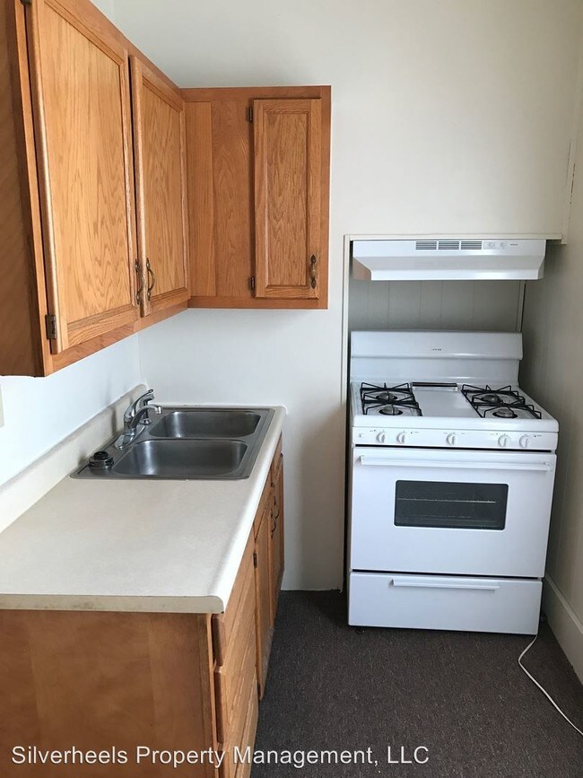 Building Photo - 1 br, 1 bath House - 506 Smith Street