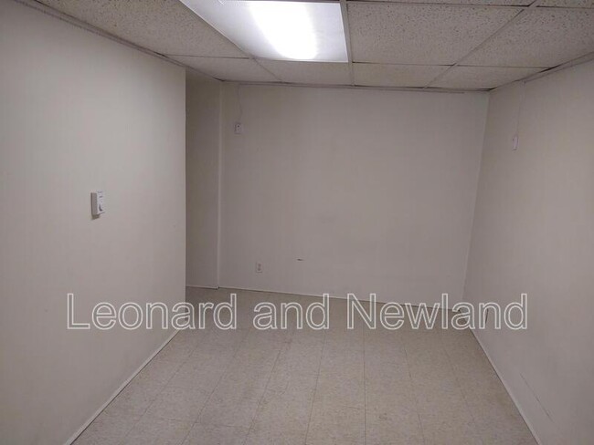 Foto del edificio - 902 Beatty Ave