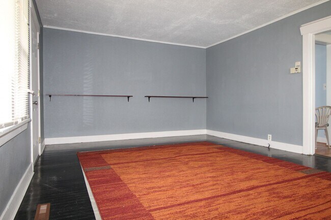 Building Photo - 26 E. Kiernan Ave Spokane, WA 99207 - NuKe...