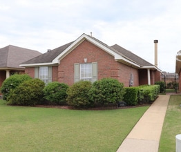 Building Photo - 8908 Asheville Dr