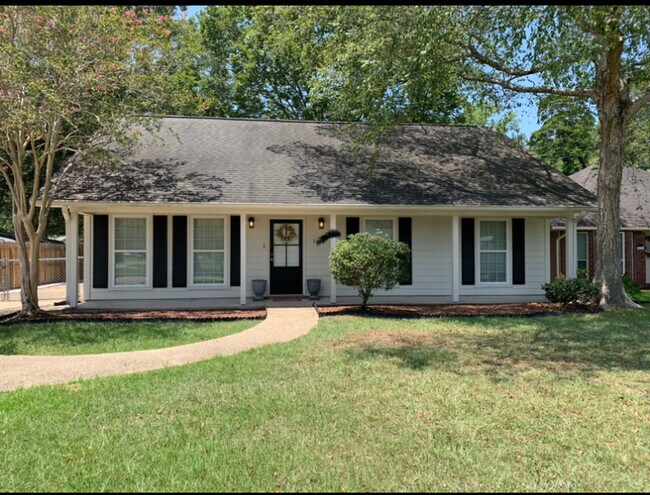 Foto del edificio - 30661 N John Dr