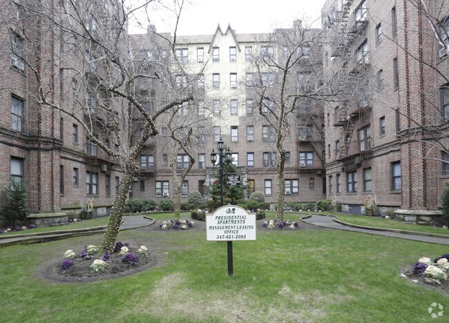 The Presidential Apartments Bronx Ny Building Photo The Presidential