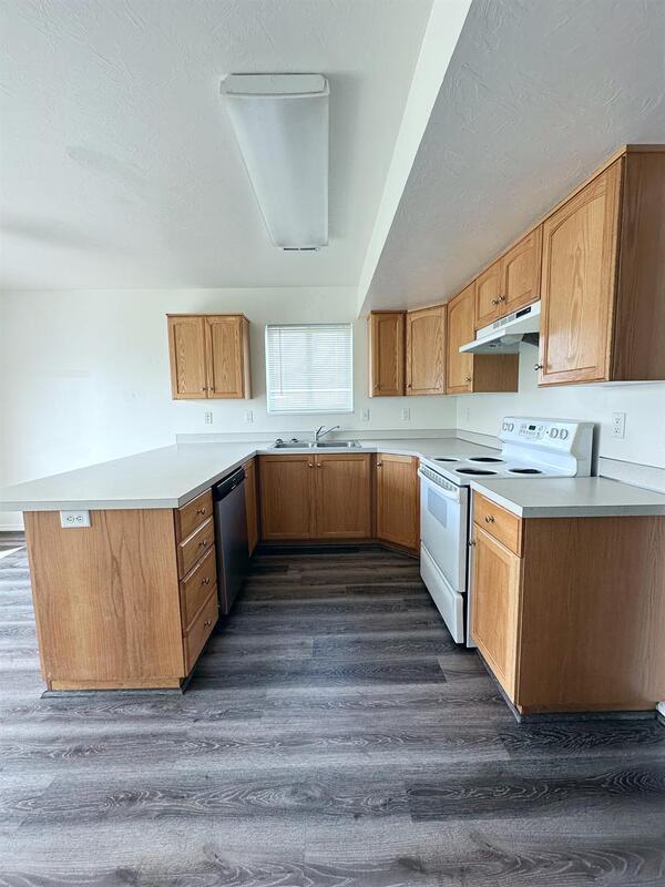 Foto del edificio - 15080 N 5400 W