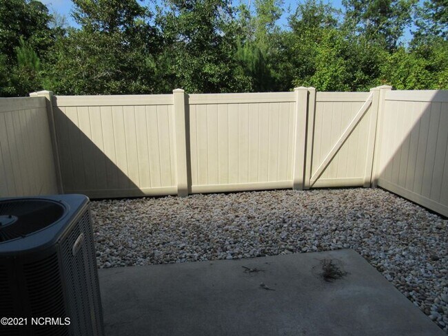 Foto del edificio - 2 BR 1.5 BA In Boyington Place