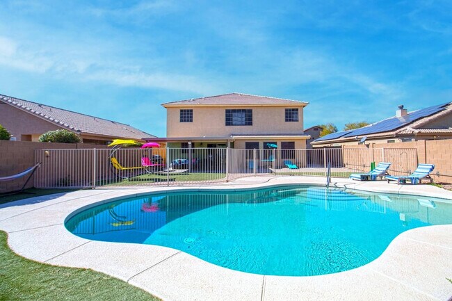Building Photo - 1550 N Desert Willow St