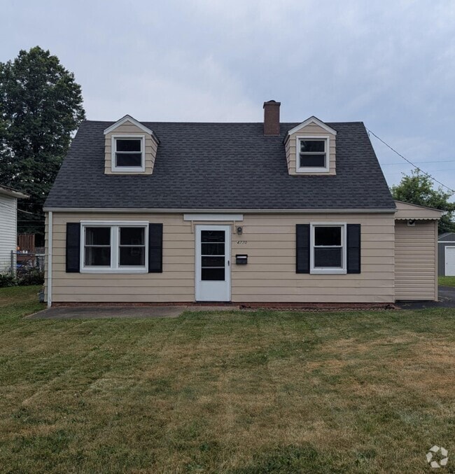 Building Photo - 4770 Forest Rd