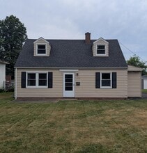 Building Photo - 4770 Forest Rd