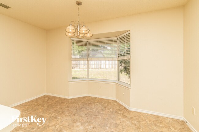 Foto del edificio - 4231 Glen Ridge Dr