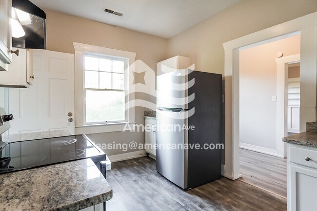 Foto del edificio - 1656 Fulton Ave SW