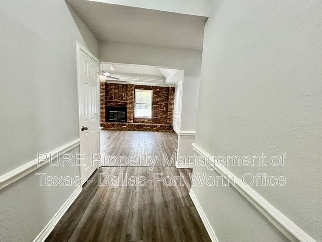 Photo - 7729 Red Oak St. House
