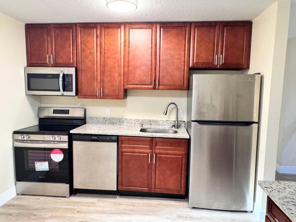 Foto principal - 4875 Orlando Ave