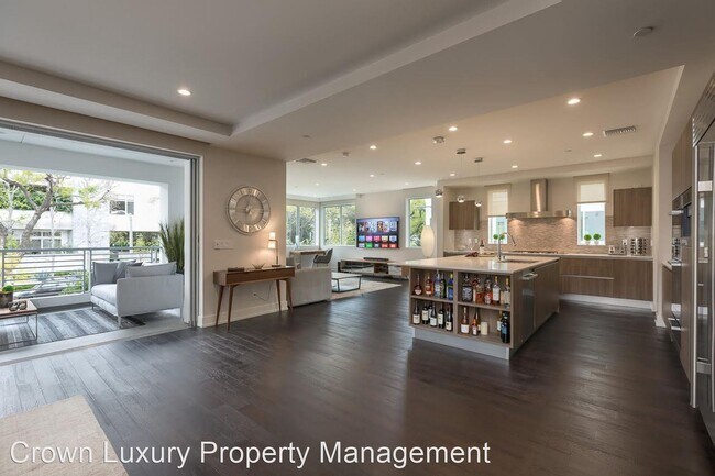 Foto del edificio - 3 br, 3.5 bath House - 450 N. Palm Drive #206