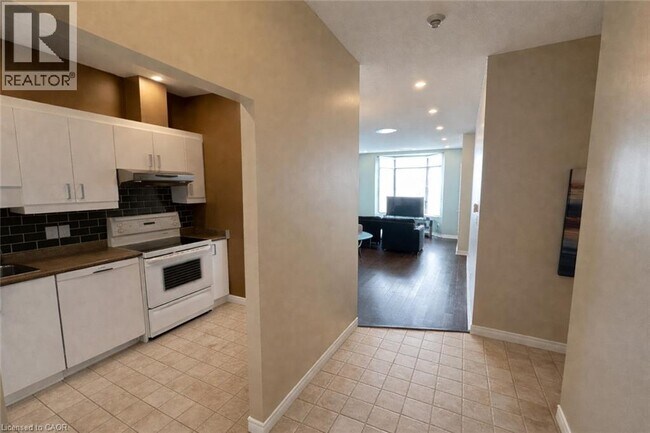 Photo du bâtiment - 5 Ogilvie St