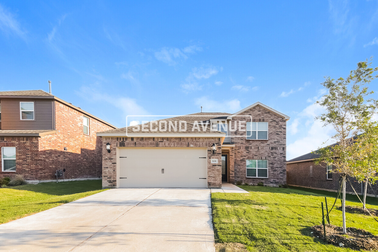 Primary Photo - 608 Harbor Oaks DR