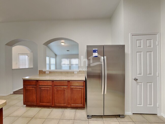 Building Photo - 1207 Fox Glen Trail