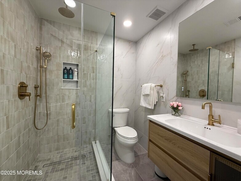 Foto principal - 977 Woodgate Ave